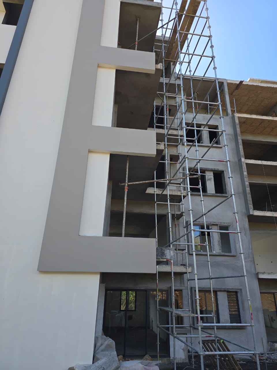 SMART LIVING PENTHOUSE AT GRAND BAIE FOR SALE