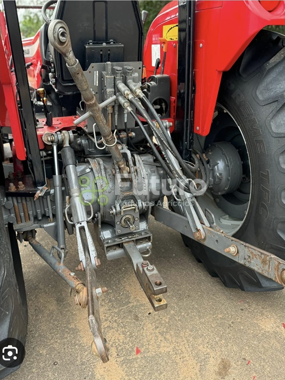 Tractor Hydraulic Hose Repair & Maintenance
