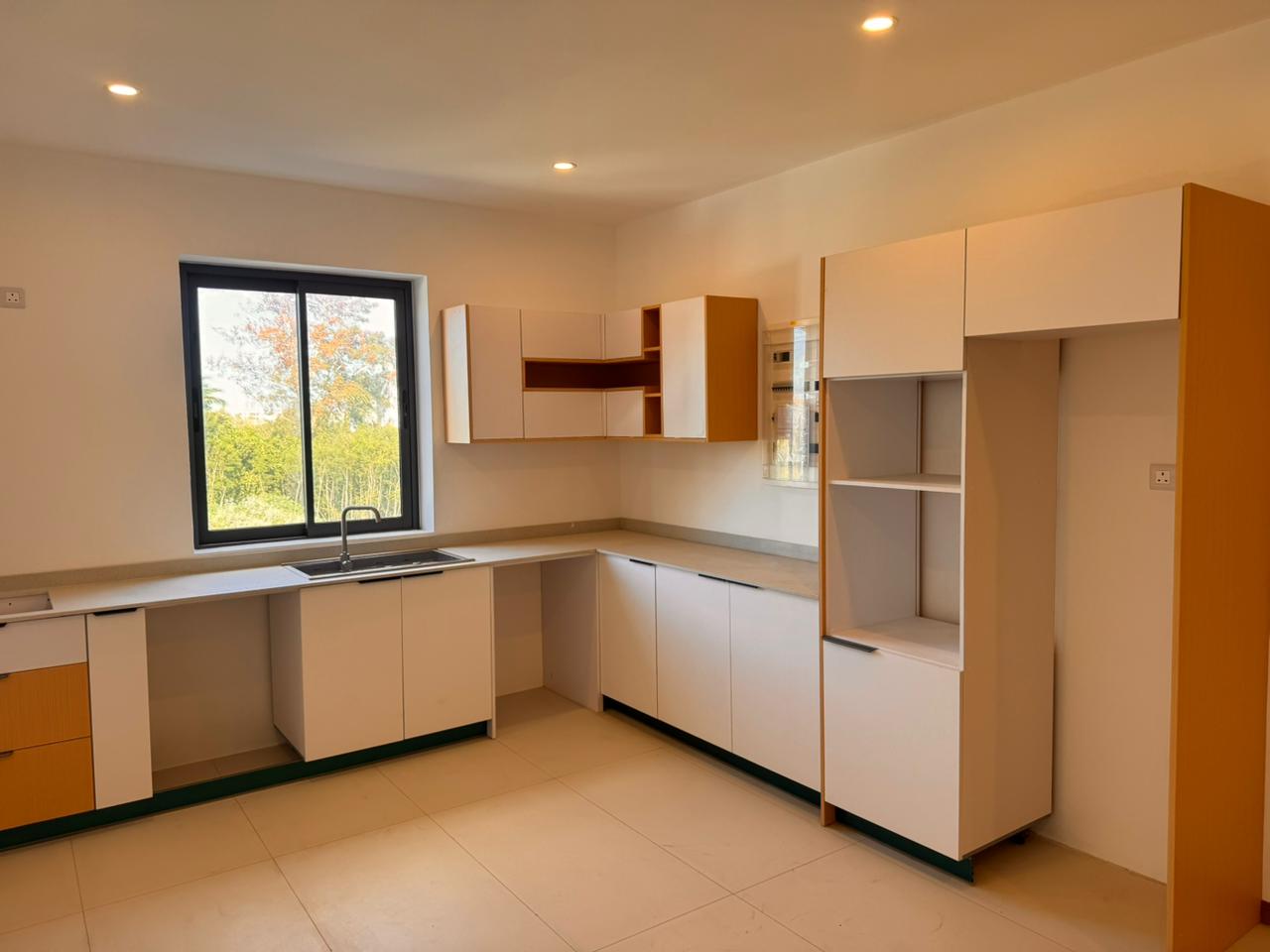 Penthouse at Elitz Apartment, Grand Baie for Sale