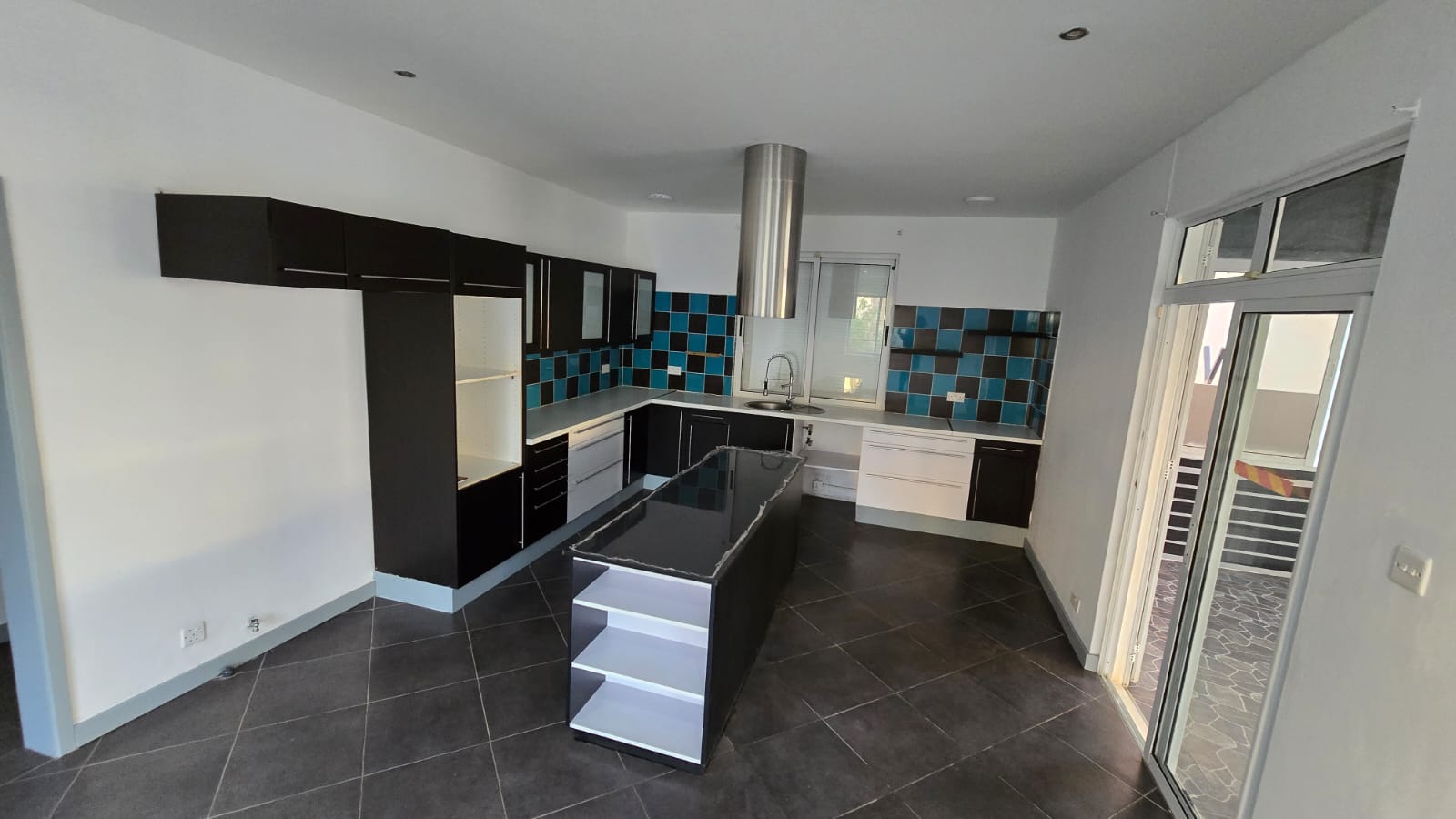 FOR SALE – PRIVATE VILLA – Flic en Flac,