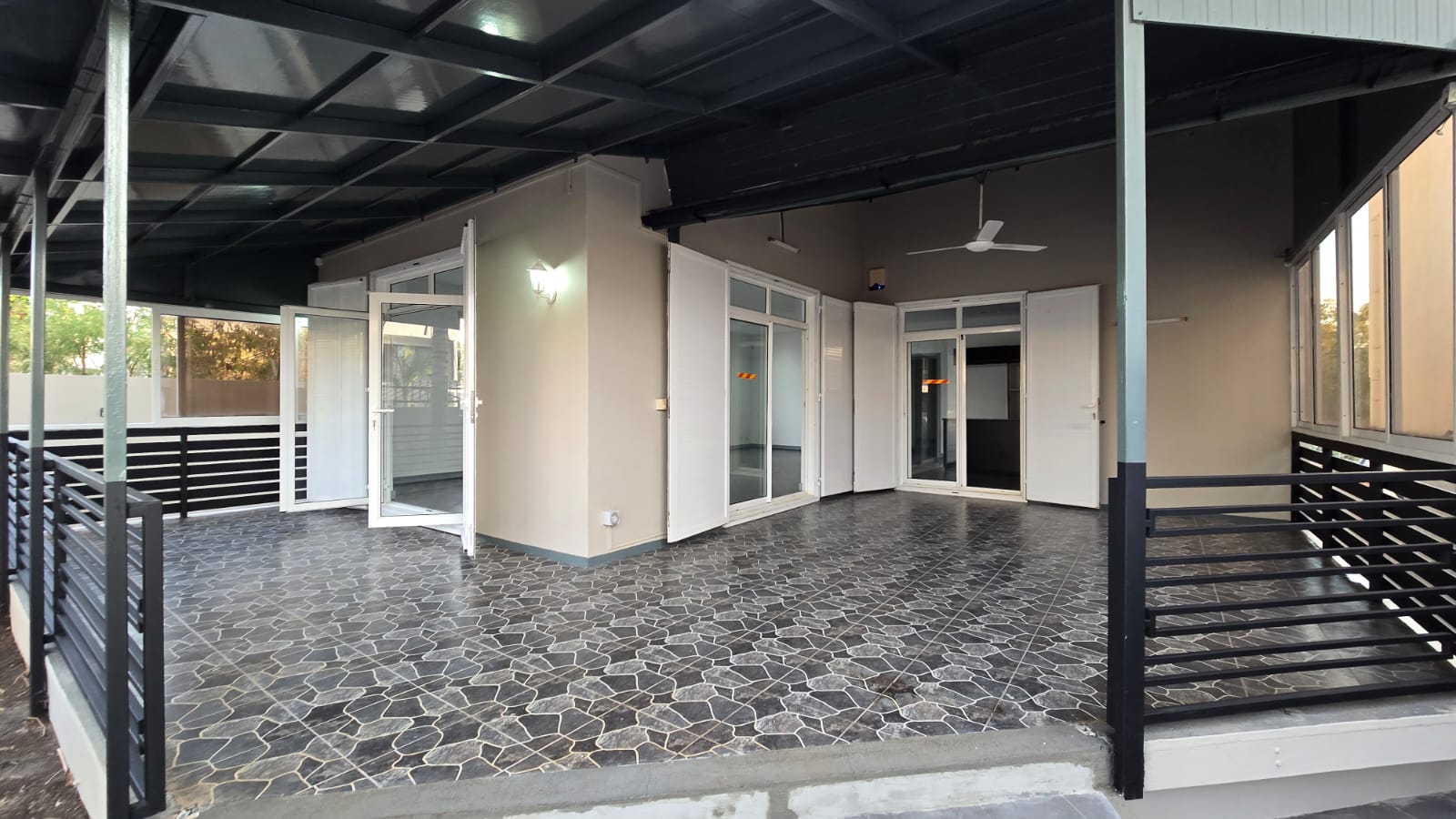 FOR SALE – PRIVATE VILLA – Flic en Flac,