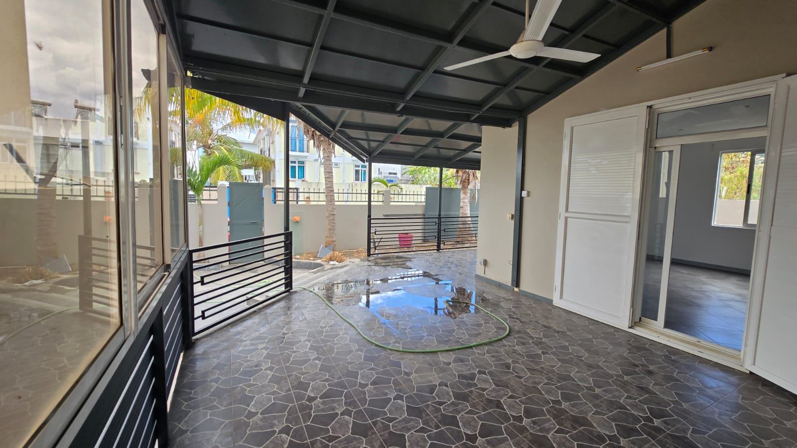 FOR SALE – PRIVATE VILLA – Flic en Flac,