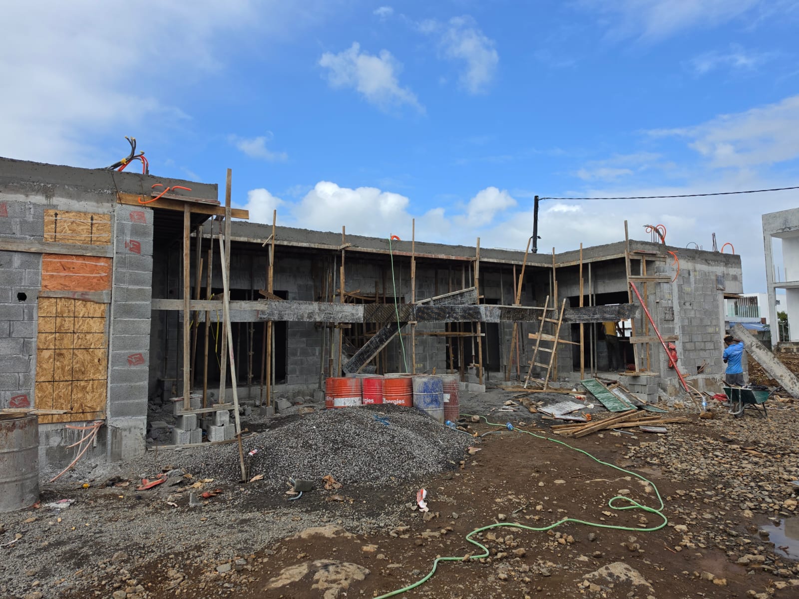 𝗦𝗠𝗔𝗥𝗧 𝗟𝗜𝗩𝗜𝗡𝗚 𝗔𝗟𝗬𝗭É𝗘 Apartments for Sale Grand Baie