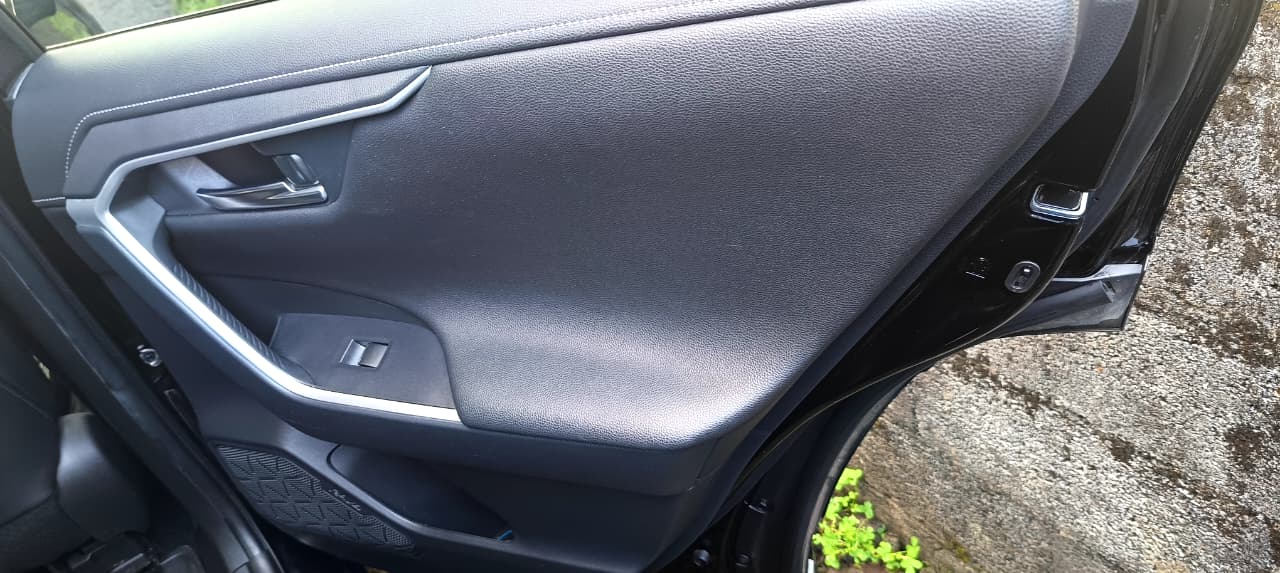 Professional Car Wash and Valeting Services
