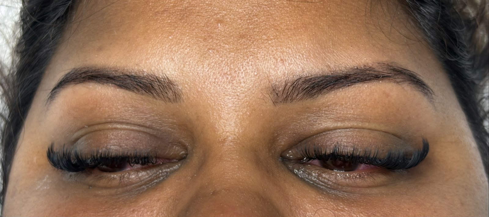 Caro Lashes Brows – Eyelash Extensions, Lash Lift and Brow Lift in Port Louis