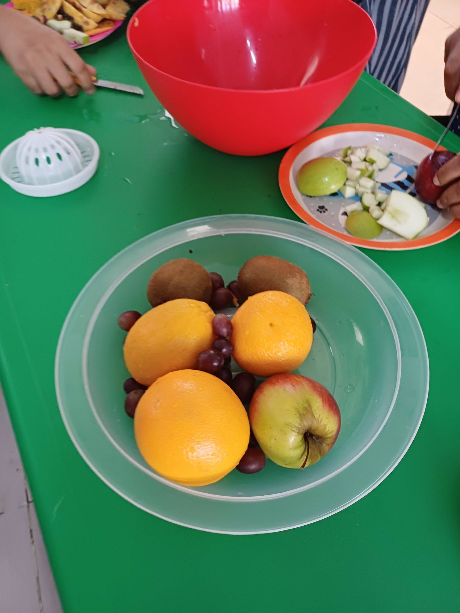 Activité Salade de Fruits à l’École Maternelle Fabio et les Petits Moussaillons and The Lovely Kids