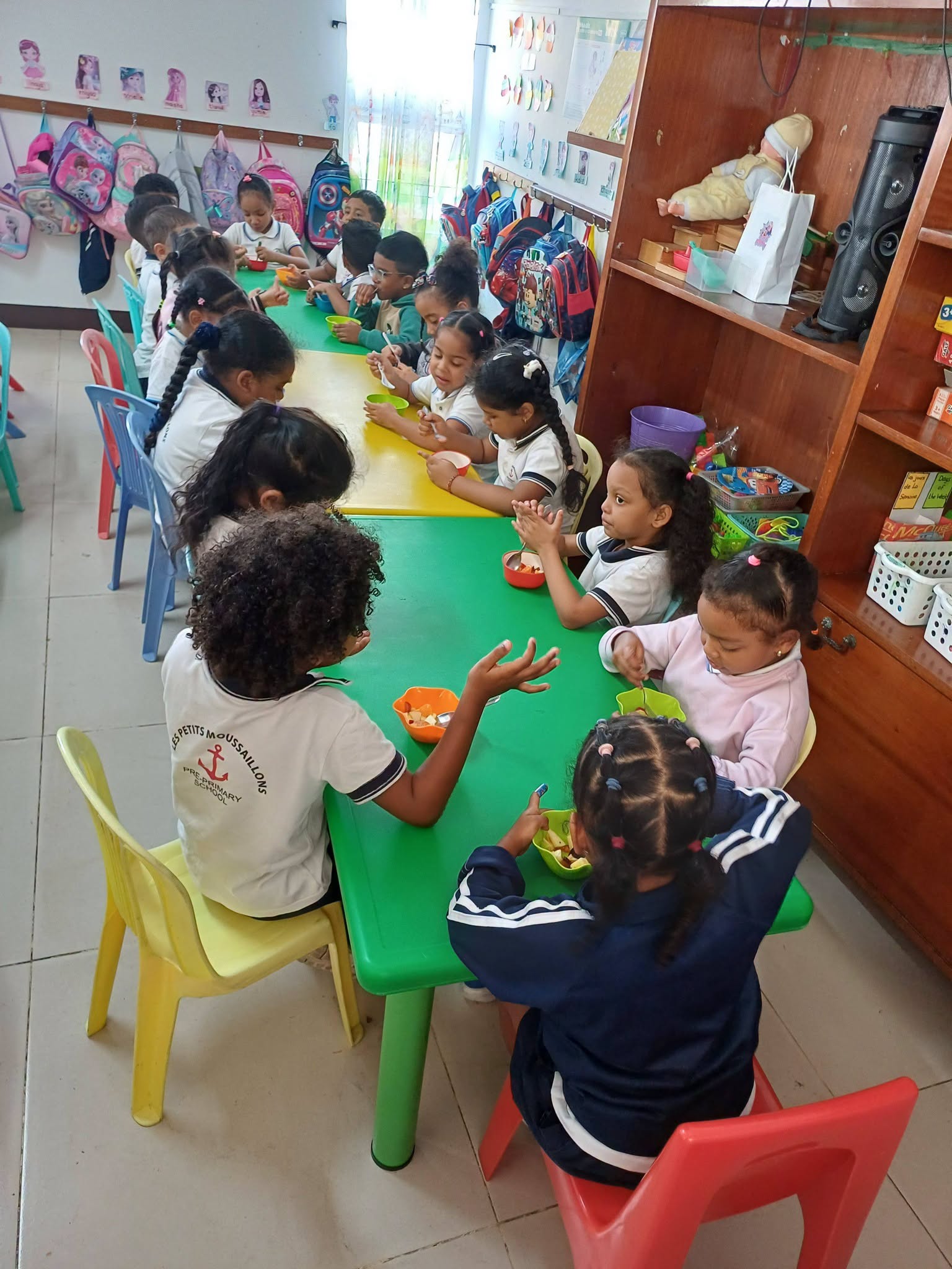 Activité Salade de Fruits à l’École Maternelle Fabio et les Petits Moussaillons and The Lovely Kids