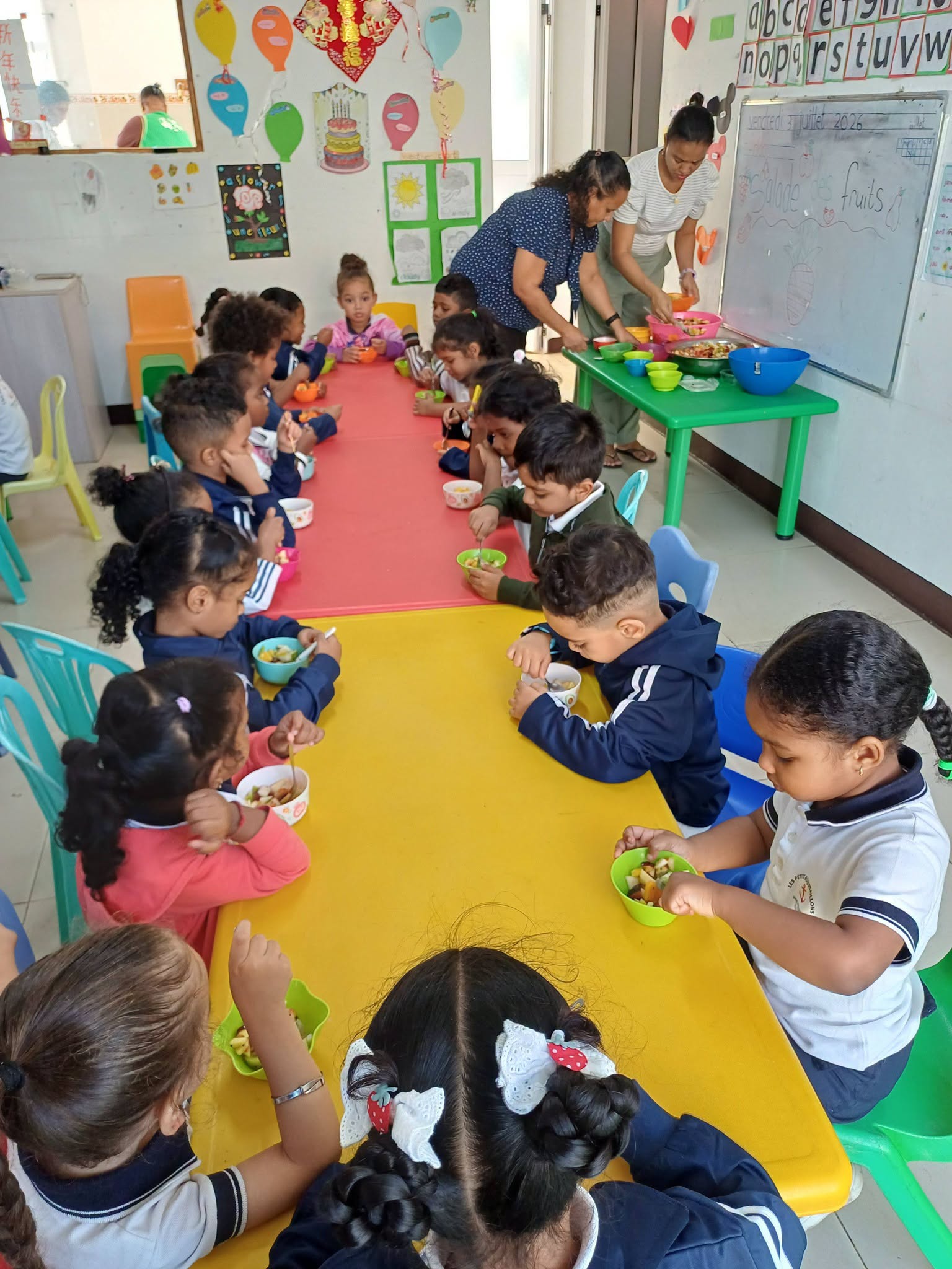Activité Salade de Fruits à l’École Maternelle Fabio et les Petits Moussaillons and The Lovely Kids