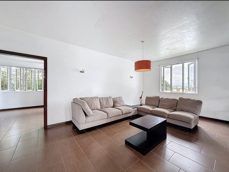 House for Sale in Rose-Hill, Mauritius / Cirusco